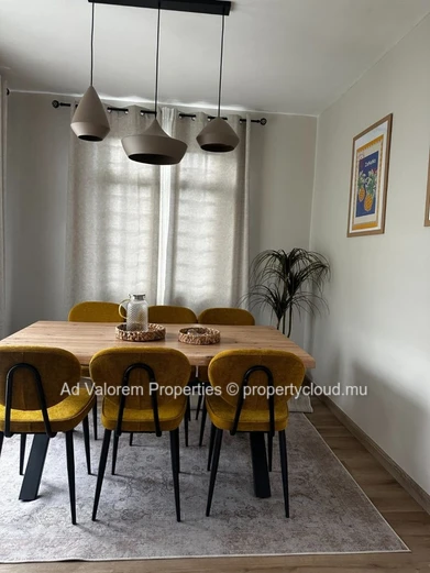 ?? Maison rénovée avec goût à louer – Cascavelle