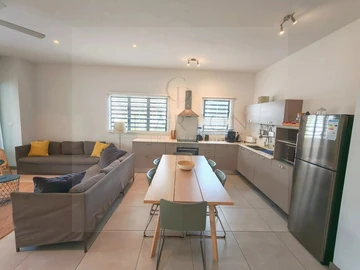 3 Bedroom Townhouse, Duplex