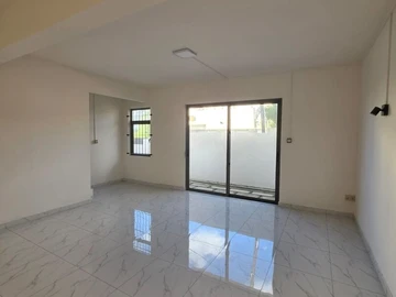 Townhouse, Duplex de 3 Chambres
