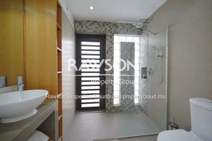 Furnished 4 Bedroom Villa | Garden And Pool | Trou Aux Biches