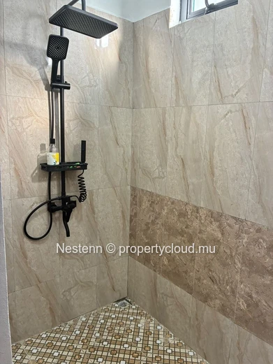 À Louer – Villa 4 Chambres À Trou Aux Biches