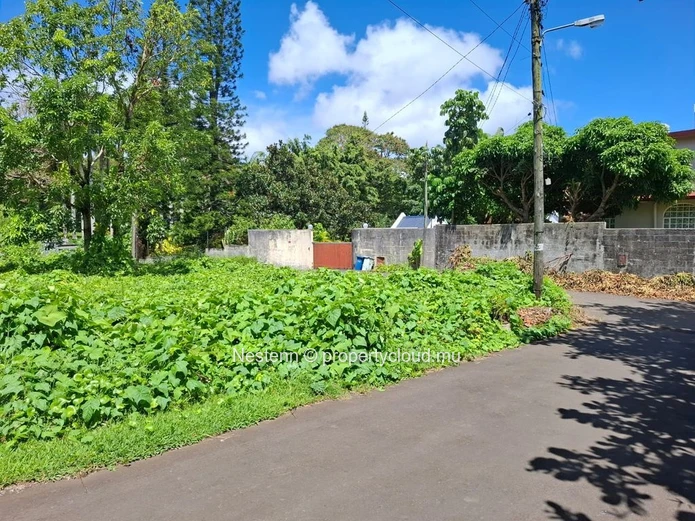 Residential plot of 2,089 m² in a very good location