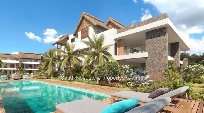 Beachfront ground floor big apartment available to foreigners 