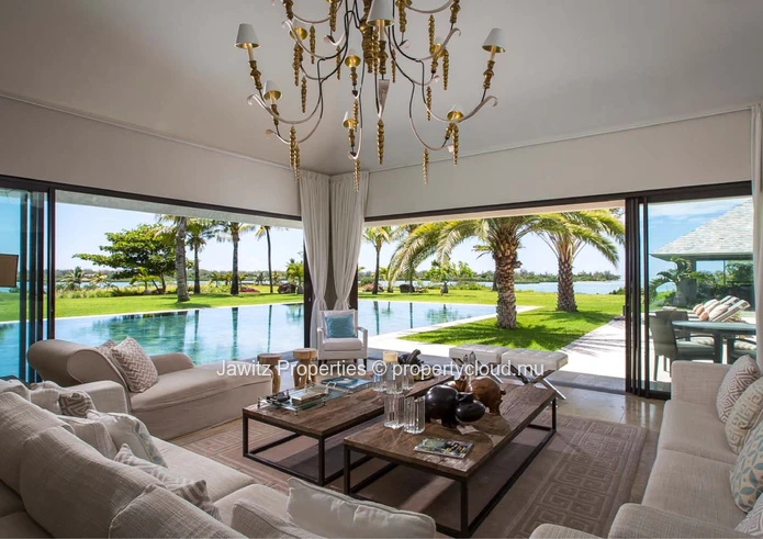 A Grand 800m² Sanctuary of Luxury & Tranquility