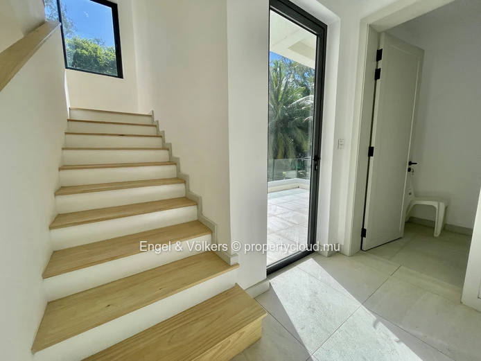 Exclusive 4-Bedroom Waterfront Residence