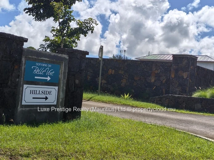 Corner Residential Plot for Sale in Belle Vue Harel | Hillside 2 | 1151m² | Motorway View | Secure Estate | Rs 18M