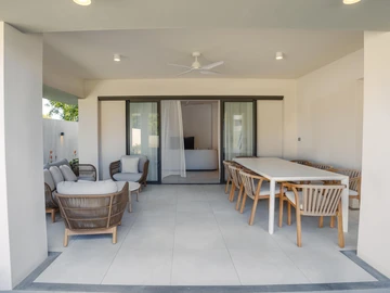 4 Bedroom Villa