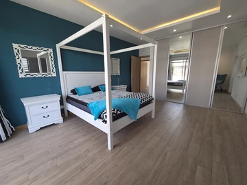 4 Bedroom Villa