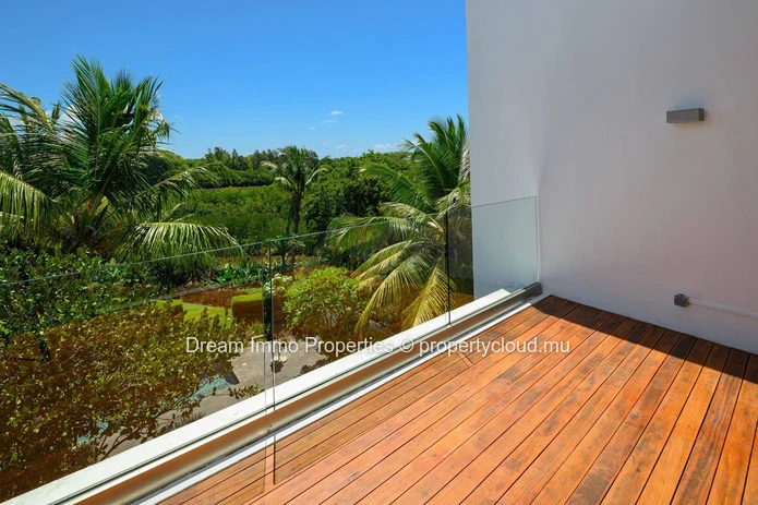 Élégant townhouse 4 chambres avec piscine privée et couchers de soleil à Haute Rive – Ile Maurice