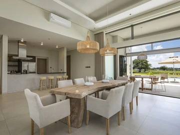 4 Bedroom Townhouse, Duplex