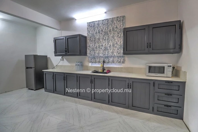 Maison moderne rénovée avec potentiel de double habitation – à quelques minutes de Grand Baie