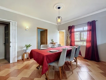 7 Bedroom House