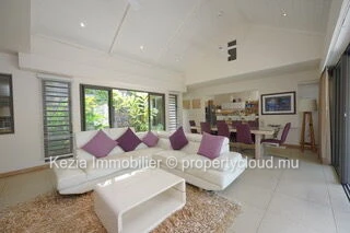 Villa Contemporaine Avec Jardin Tropical Et Piscine Privée