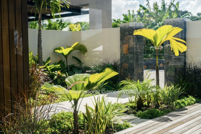 Exceptional Villa in Anahita, Mauritius – Panoramic Views Over Golf and Mountains