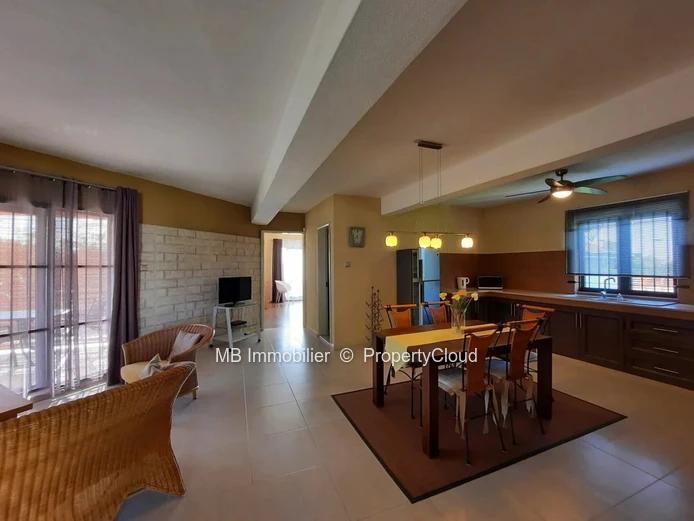 Villa for sale.