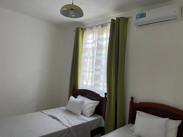 Townhouse, Duplex de 3 Chambres