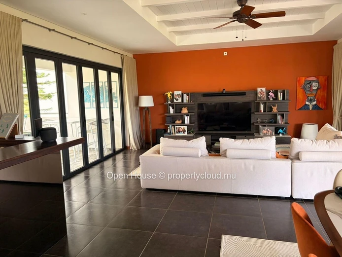 FOR SALE - Beautiful Penthouse - private pool with sea view - 4 bedrooms