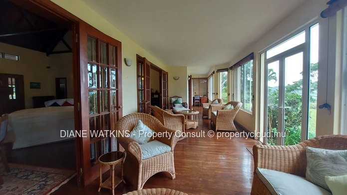 Exceptional villa for rent in Anse Jonchee in the middle of nature!