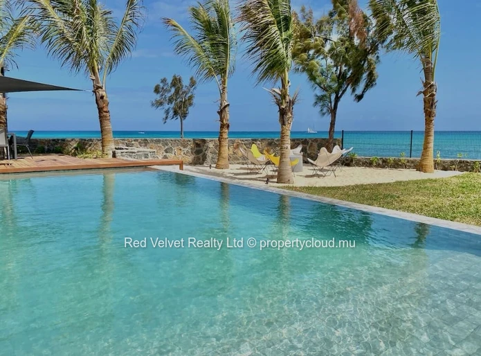 Luxurious Beachfront Apartment for Rent in Pereybere, Grand Baie