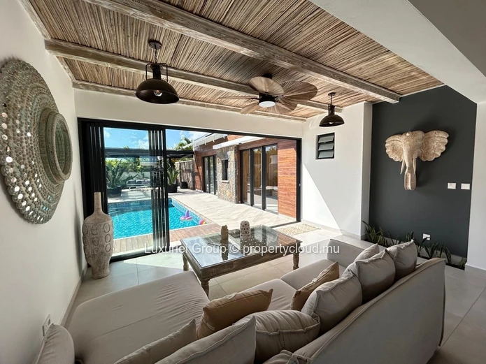 Élégante villa 3 suites avec jardin – Mont Mascal