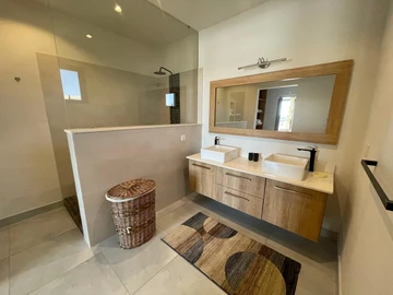 Appartement de 3 Chambres