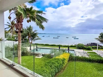 Splendid 3 Bedroom Flat With Lagoon View