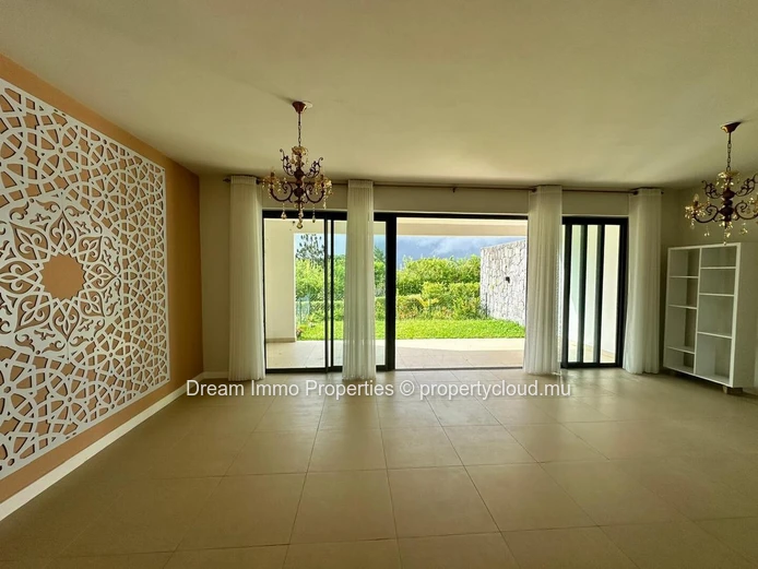 3-Bedroom Duplex In Perfect Condition Close To So'flo Mall In Floreal - Mauritius