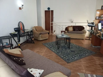8 Bedroom House