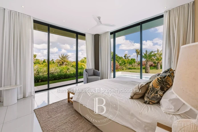 MONT CHOISY - Villa sur Golf - 4 Chambres