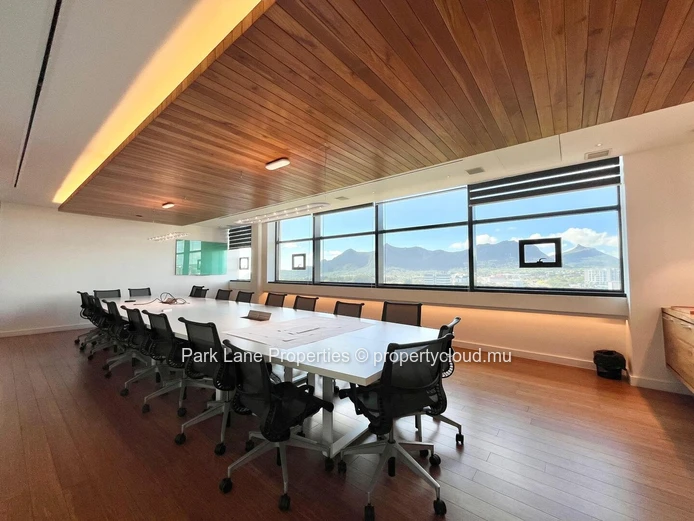 732m² Premium Office for Sale – Ebene Cybercity – 13th Floor