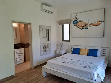 4 Bedroom Villa