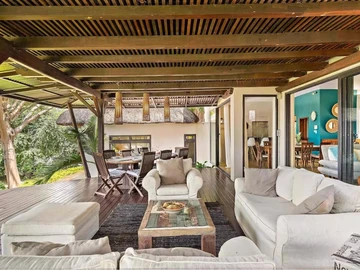 5 Bedroom House