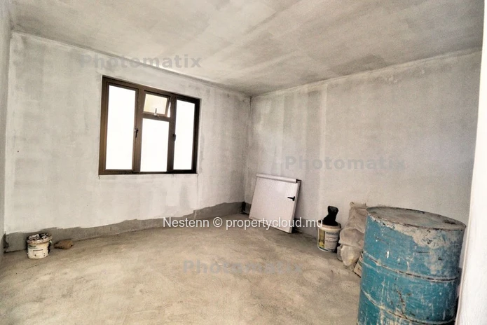Espace de stockage de 275 m²
