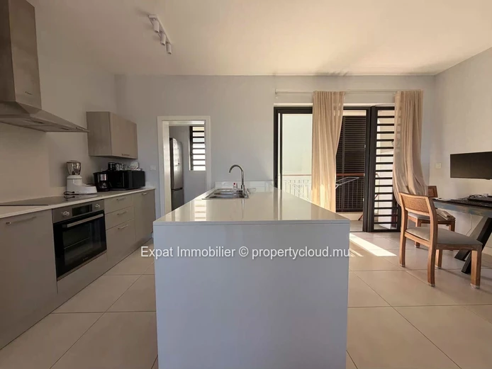 Appartement neuf 2 chambres avec grande terrasse et vue mer – À louer à Cascavelle