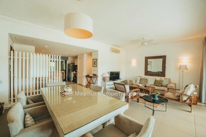 Tropical Luxury Coastal Living
