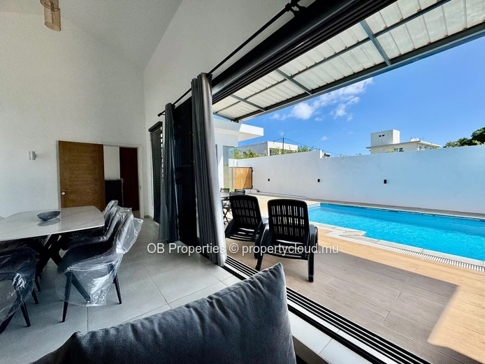 Stunning 3-Bedroom Villa