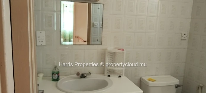 Beachfront house for sale in a secure residence in Calodyne