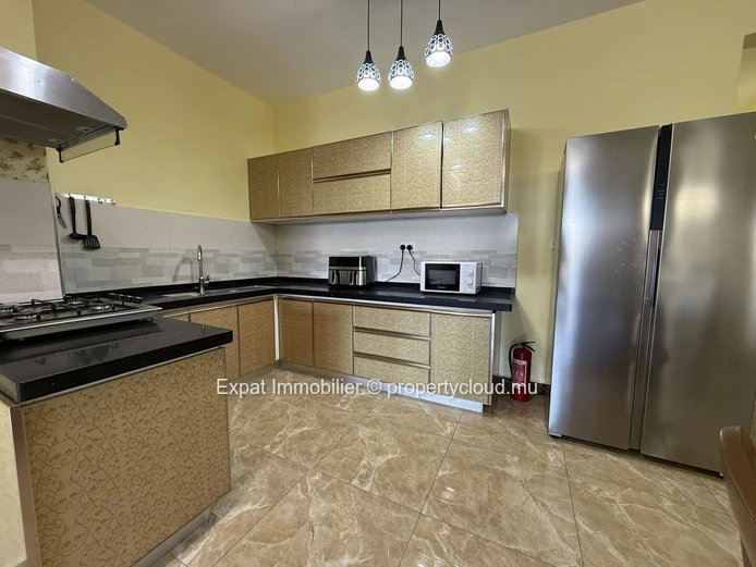 3-Bedroom Apartment With Communal Pool Just 5 Minutes From The Beach – Trou Aux Biches