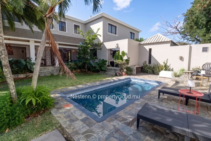 Charmante villa de 3 chambres avec piscine privée à Péreybère
