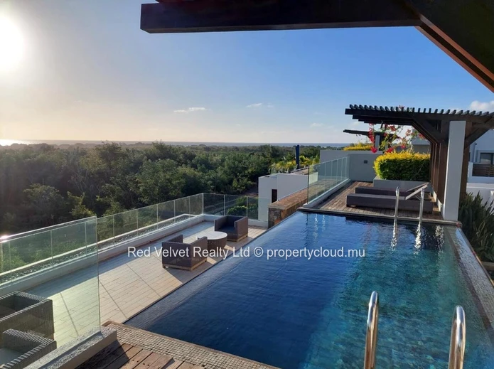 Appartement de luxe en rez-de-jardin avec piscine privée à vendre à Royal Park, Balaclava