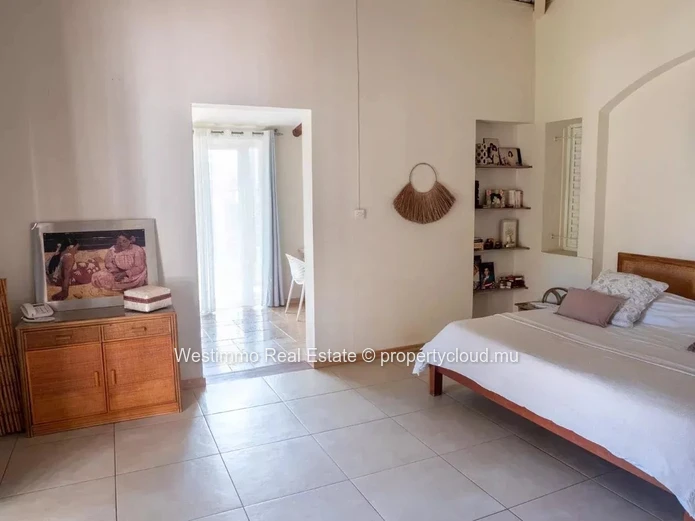 Maison familiale de plain-pied avec piscine et vue Tourelle à Tamarin