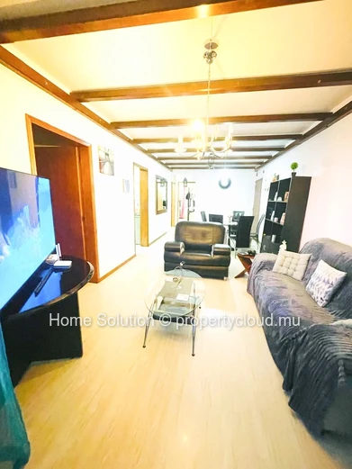 Stunning, bright 3-bedroom apartment in Sodnac – Absolute tranquility! 