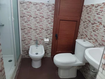 17 Bedroom Hotel