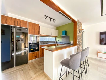 4 Bedroom Villa