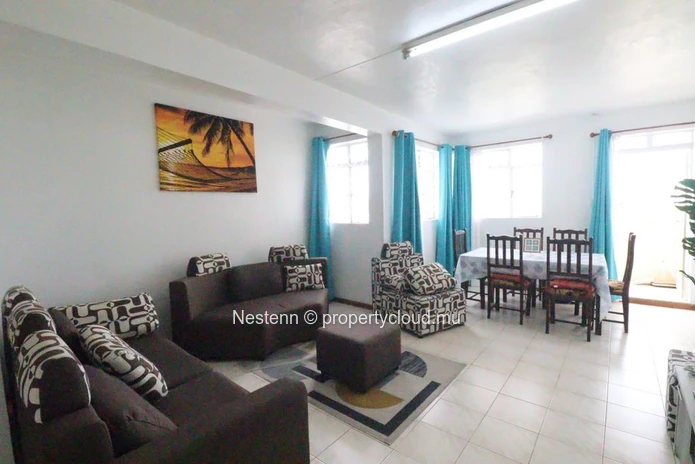 Appartement meublé avec vue montagne en résidence sécurisée