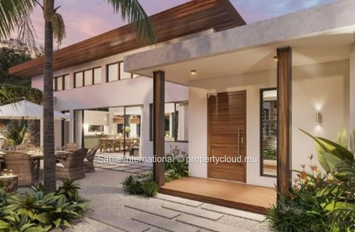 Luxurious Villa in Tamarin with Private Pool and Mountain Views 