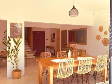 5 Bedroom Villa