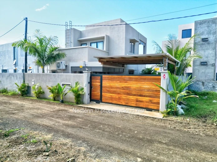 Contemporary 3-Bedroom Fully Furnished Family Home for Sale | Upper Vale | Just 5 Minutes from Grand Baie