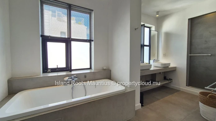 Magnifique appartement de 3 chambres en location - Pointe aux canonniers !