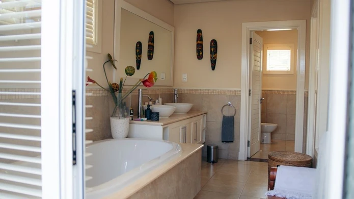 Villa meublée avec prestations haut de gamme – Golf, nature et mer